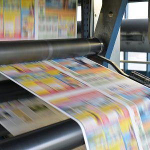 printing of coloured newspapers with an offset printing machine at a printing press company